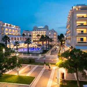 **** Hotel Corallo Italien
